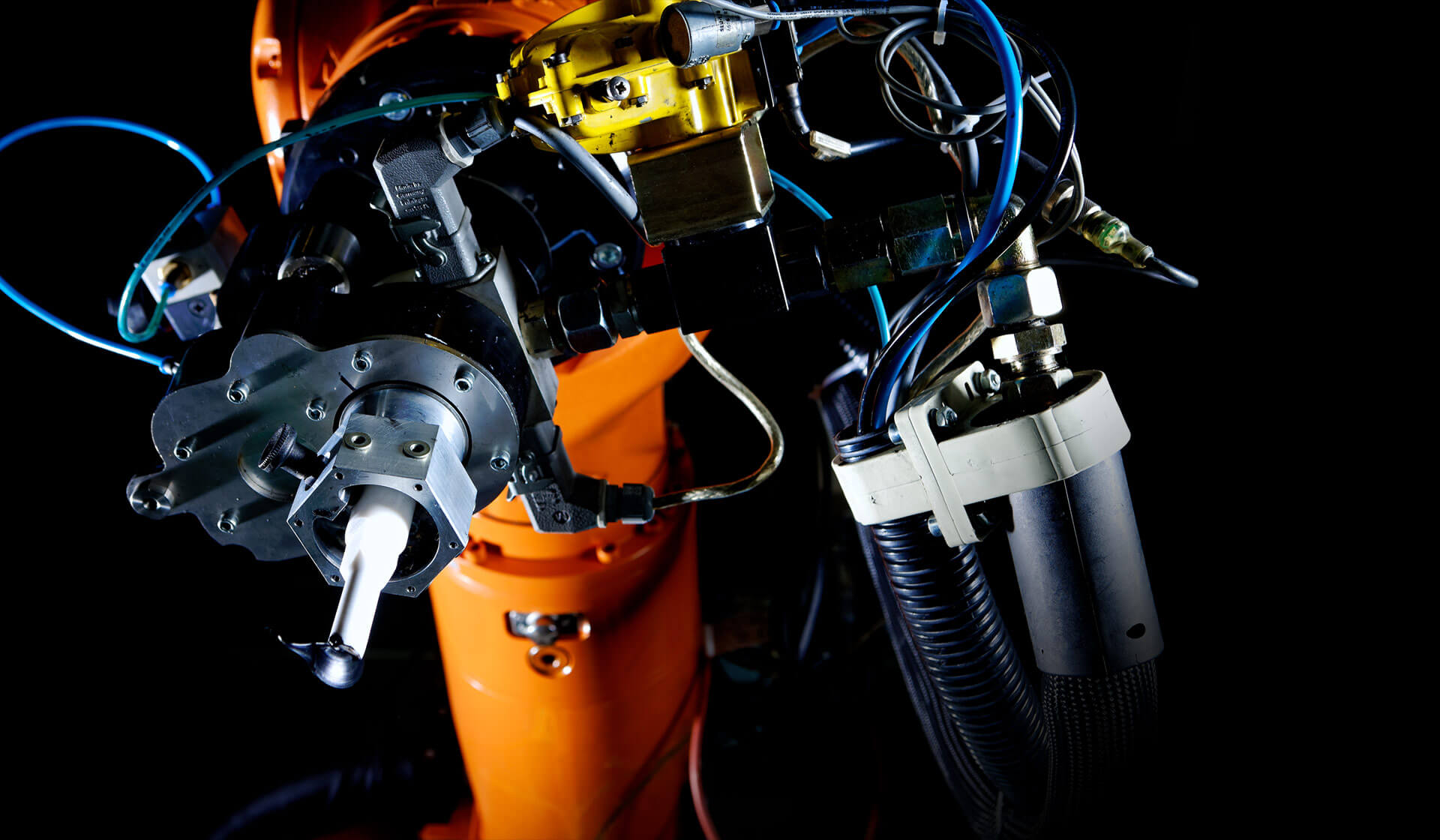 ATN HÖLZEL GmbH • 技术与激情